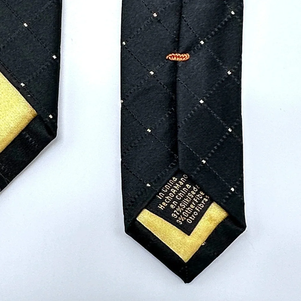 Donald J. Trump Signature Collection Black Gold Lurex Silk Blend Necktie 3.25